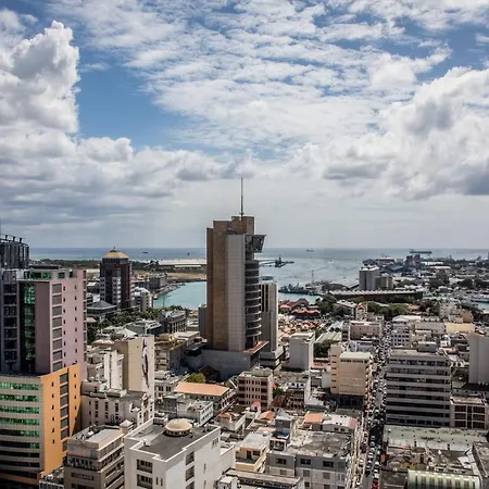 Sea & City View Luxury Apartment Port Louis Exterior photo